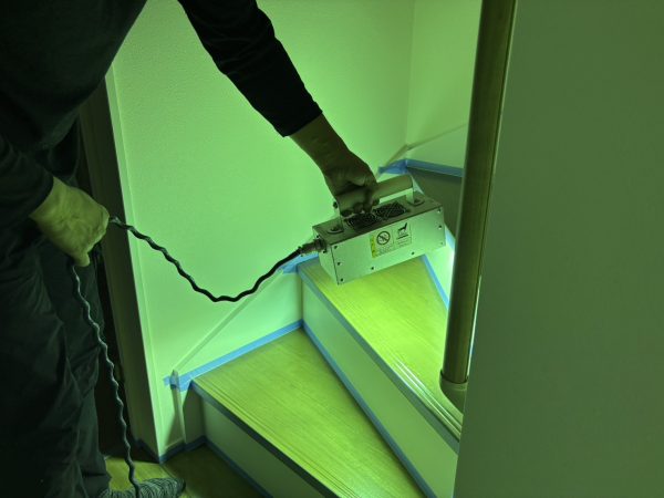 神奈川県川崎市高津区フロアコーティング 施工中の様子