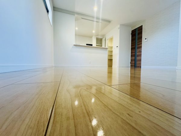 東京都東久留米市 フロアコーティング 施工後 ガラスUVコーティング