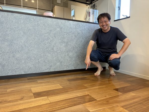 埼玉県川越市 フロアコーティング お客様の様子